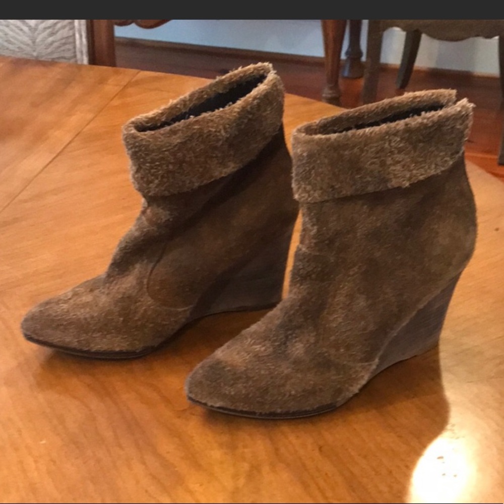 Free people wedge
